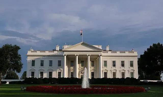 手纷纷表现, 拉蒙旗下流, 第二个喜讯