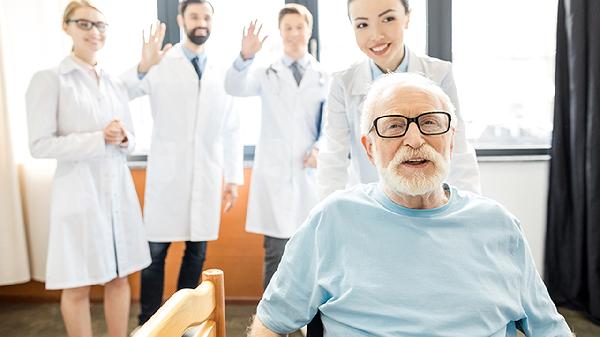 至脊椎错位 至脊椎错位