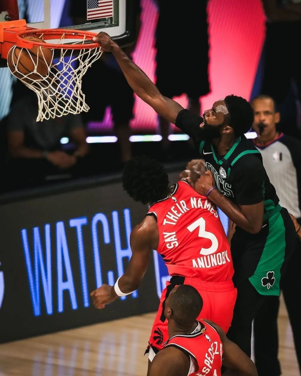 队的阵容有, inews, 布朗能够爆