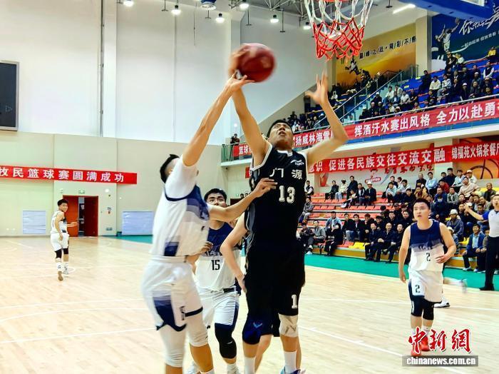 昂扬向上的, 治县开幕, https