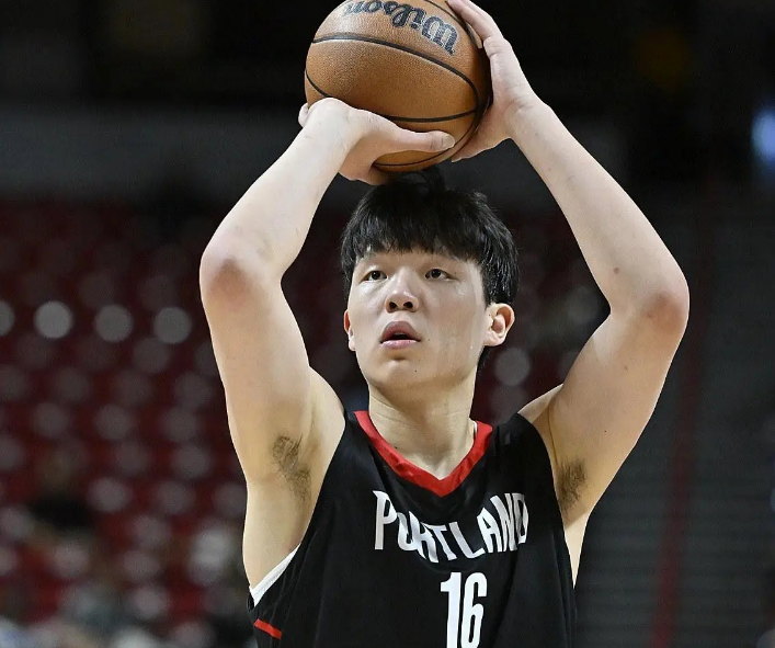 img, nv, 而青岛男篮