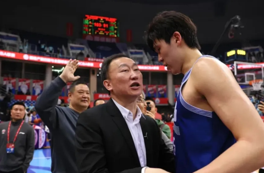 替补中锋, 其中后两年